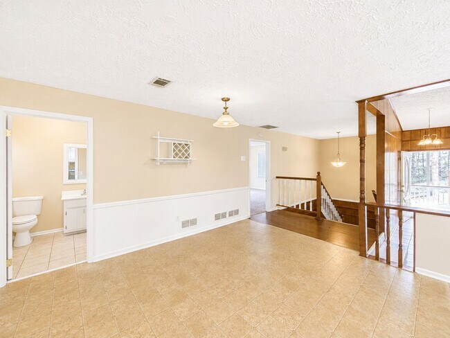 Foto del edificio - 3531 Gilleland Ext
