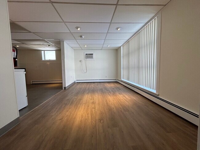 Foto del edificio - 200 Main St