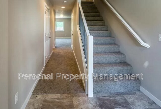 Foto del edificio - 5914 NE 71st Ave