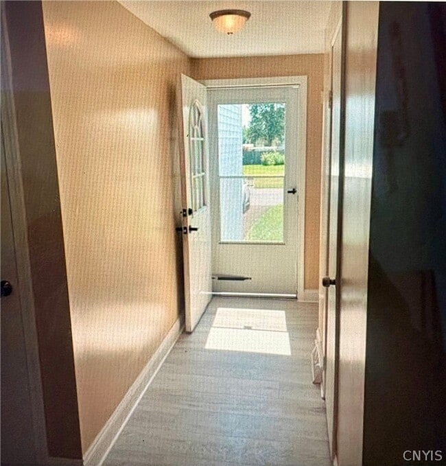 Building Photo - 8050 Lucas Dr