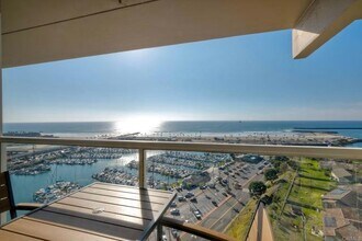 Building Photo - 1200 N Harbor Dr