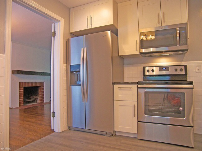 Foto del edificio - 7522 Montgomery Rd