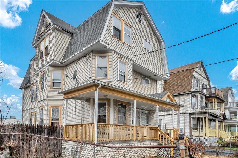 Foto principal - 79-81 Baltimore St