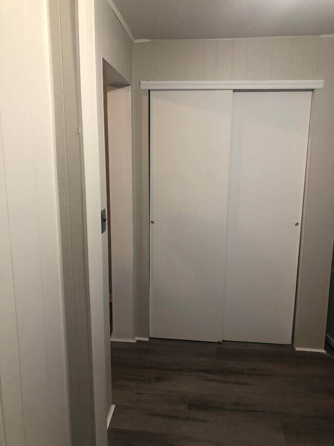 Foto del edificio - 8 MacFarland Ave