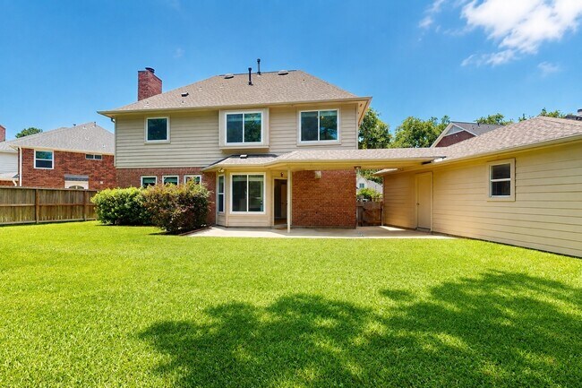 Foto del edificio - 23027 Lodgepoint Dr