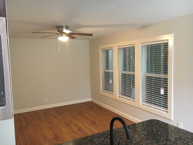 Photo - 3500 Garrott St Apartments