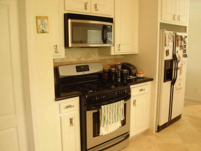 Building Photo - 8610 Bob White Dr