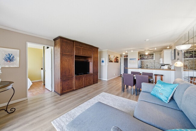 Building Photo - 938 S Kihei Rd