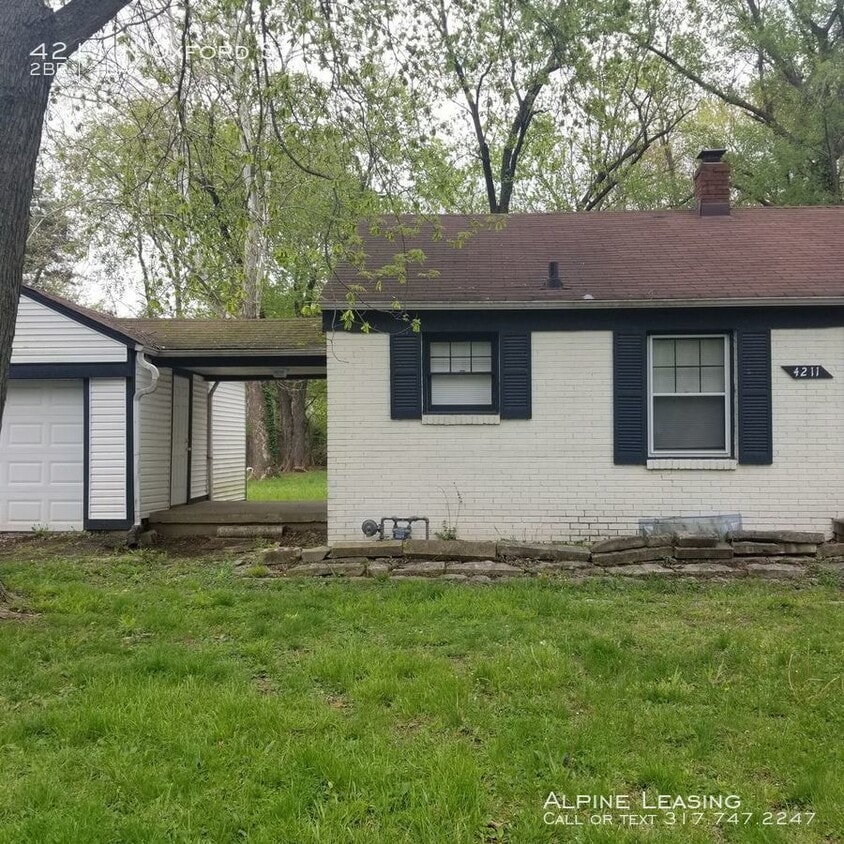 2BR House w/Garage! House Rental in Indianapolis, IN