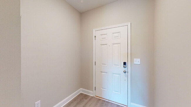 Building Photo - 2665 Virginia St