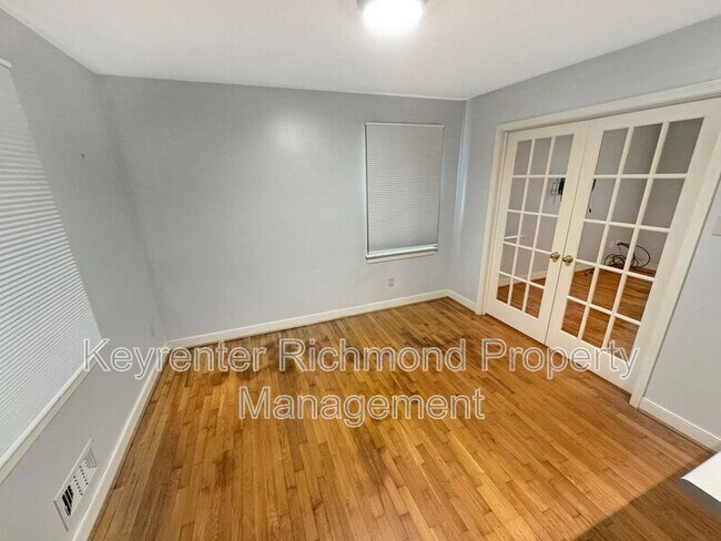 Foto del edificio - 2304 Carrollwood Ct