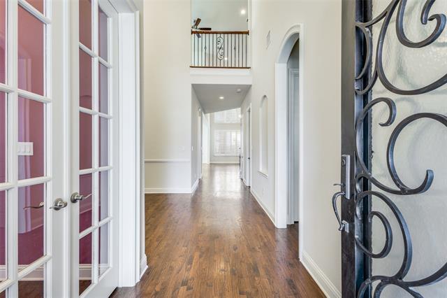 Foto del edificio - 1407 Bridle Blvd