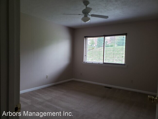 Building Photo - 3 br, 2.5 bath House - 803 WINGATE DRIVE