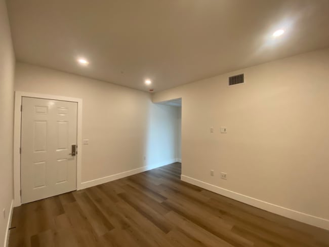 Foto del edificio - 2285 Ulric St