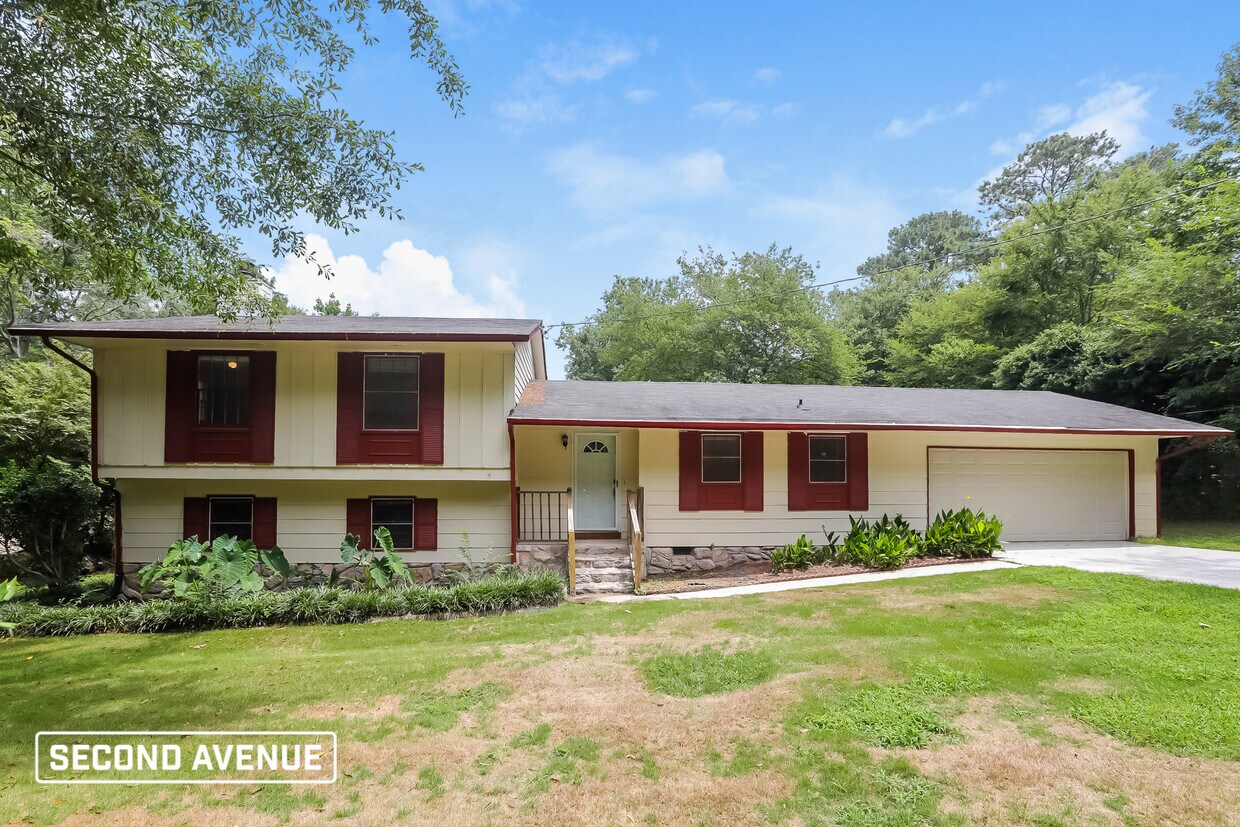 2481 Rockbridge Rd NW, Conyers, GA 30012 House Rental in Conyers, GA