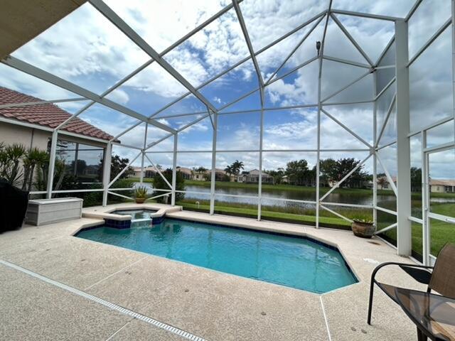 Building Photo - 360 Shoreline Cir