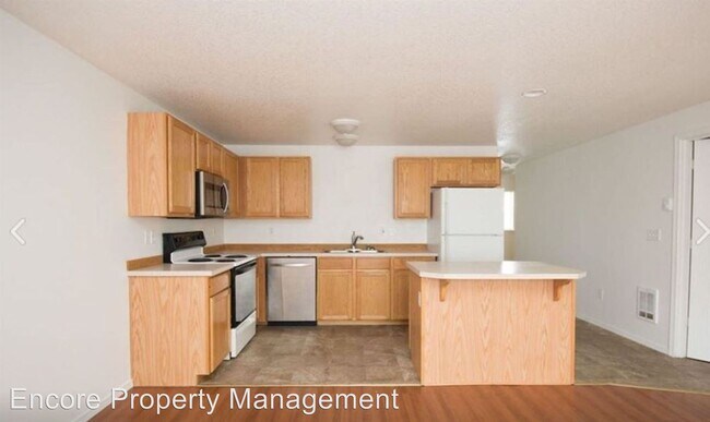 Foto del edificio - 2511-4 NW Cedar Ave