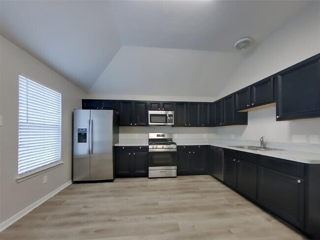 Foto del edificio - 15931 Imperial Forest Ln