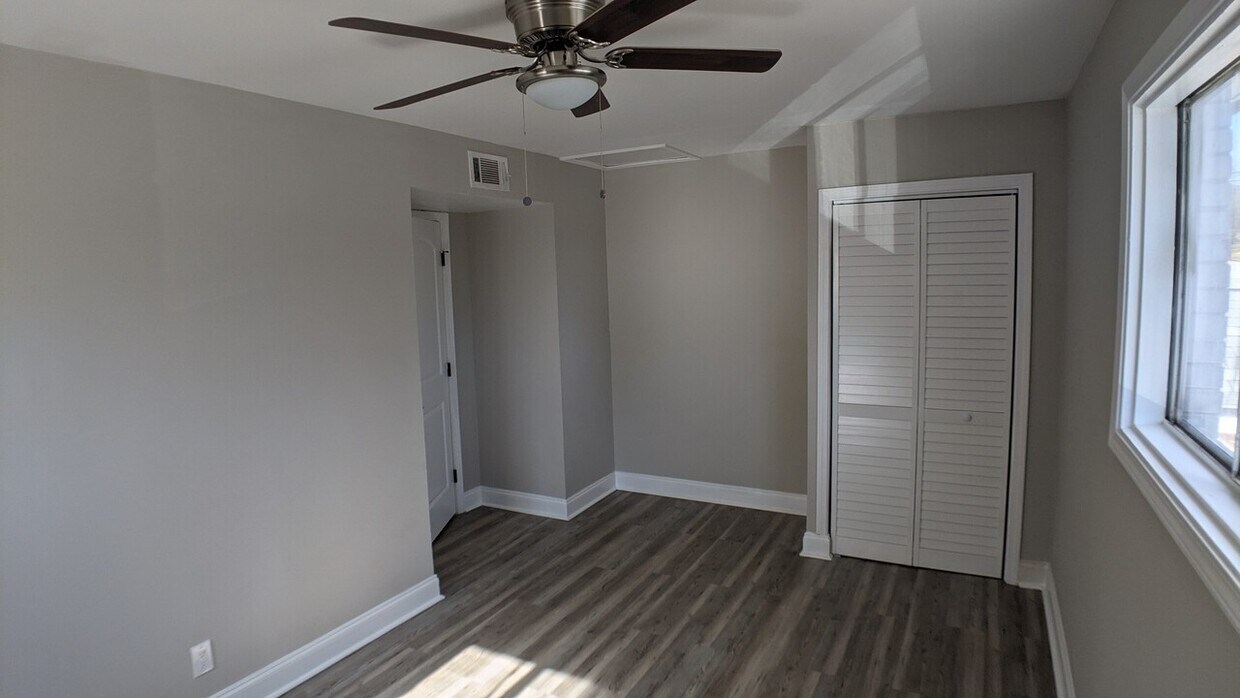 Building Photo - RTJ Adams Street Properties, LLC