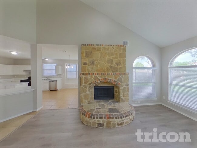 Building Photo - 1626 Rancho Dr