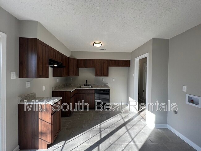 Foto del edificio - 731 W Raines Rd