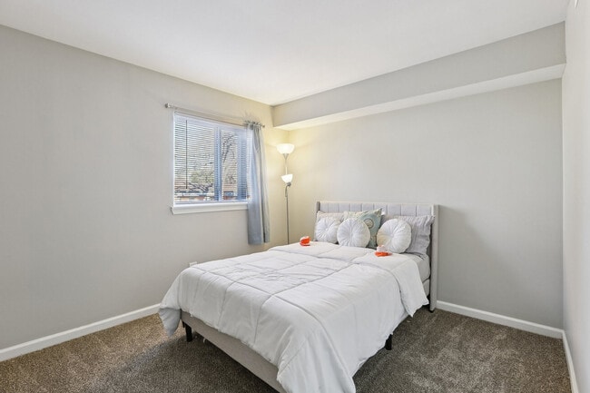 Foto del edificio - Brookwood Apartments