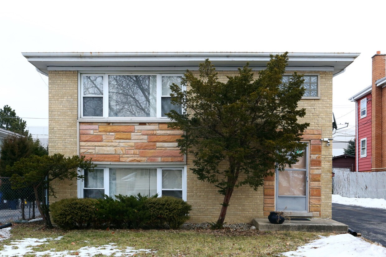 Building Photo - 333 S Hale St