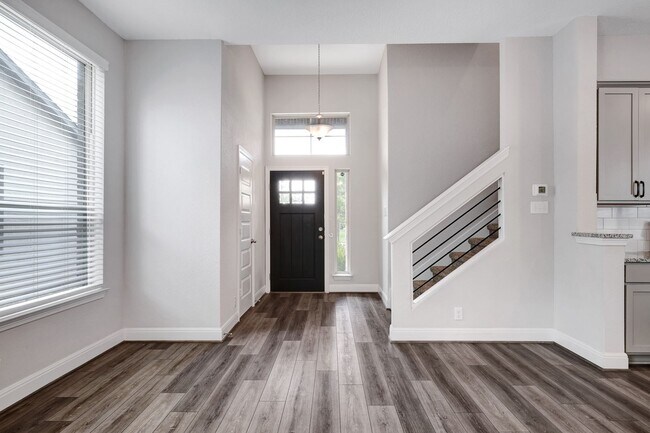 Building Photo - ***APPLICATION CURRENTLY UNDER REVIEW***St...