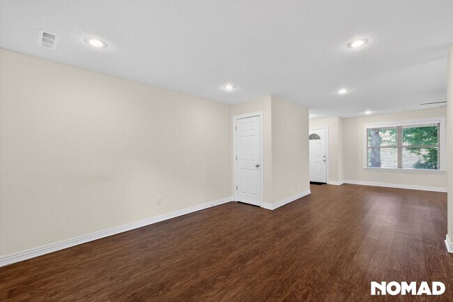 Foto del edificio - 2088 E Custer Ln