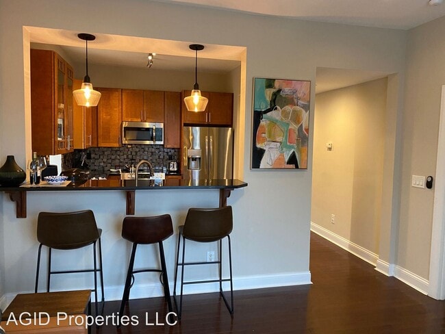 Building Photo - 2 br, 2 bath House - 964 Auburnview Drive 1W
