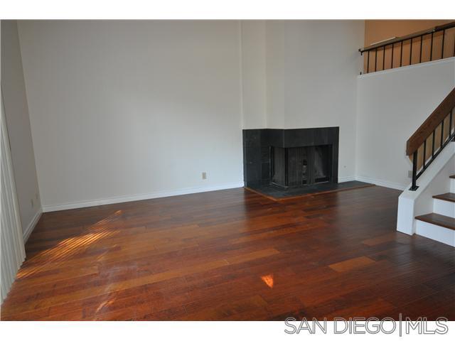 Foto del edificio - 3264 Caminito Eastbluff