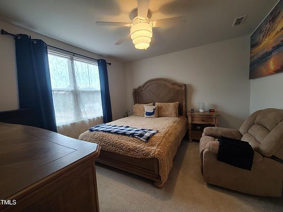 Building Photo - Build Equity While Leasing - Lease and Own...