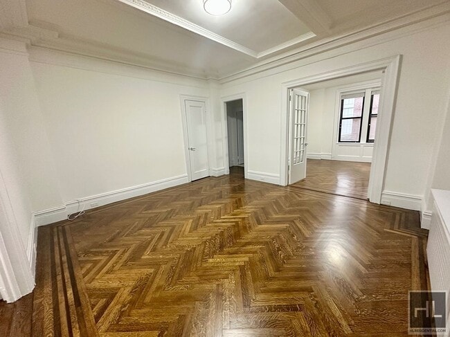 Building Photo - WEST 58 STREET