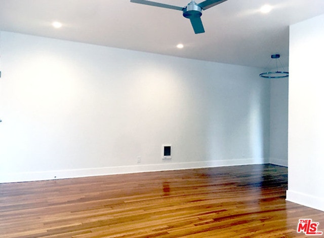 Living Room - 932 11th St
