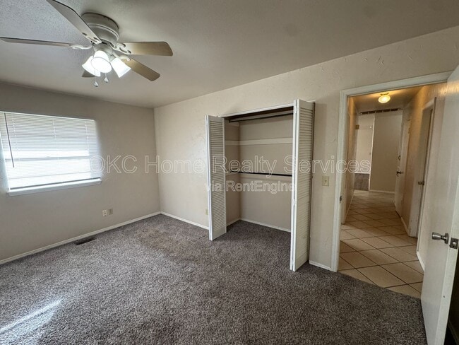 Foto del edificio - 3600 Willow Springs Dr