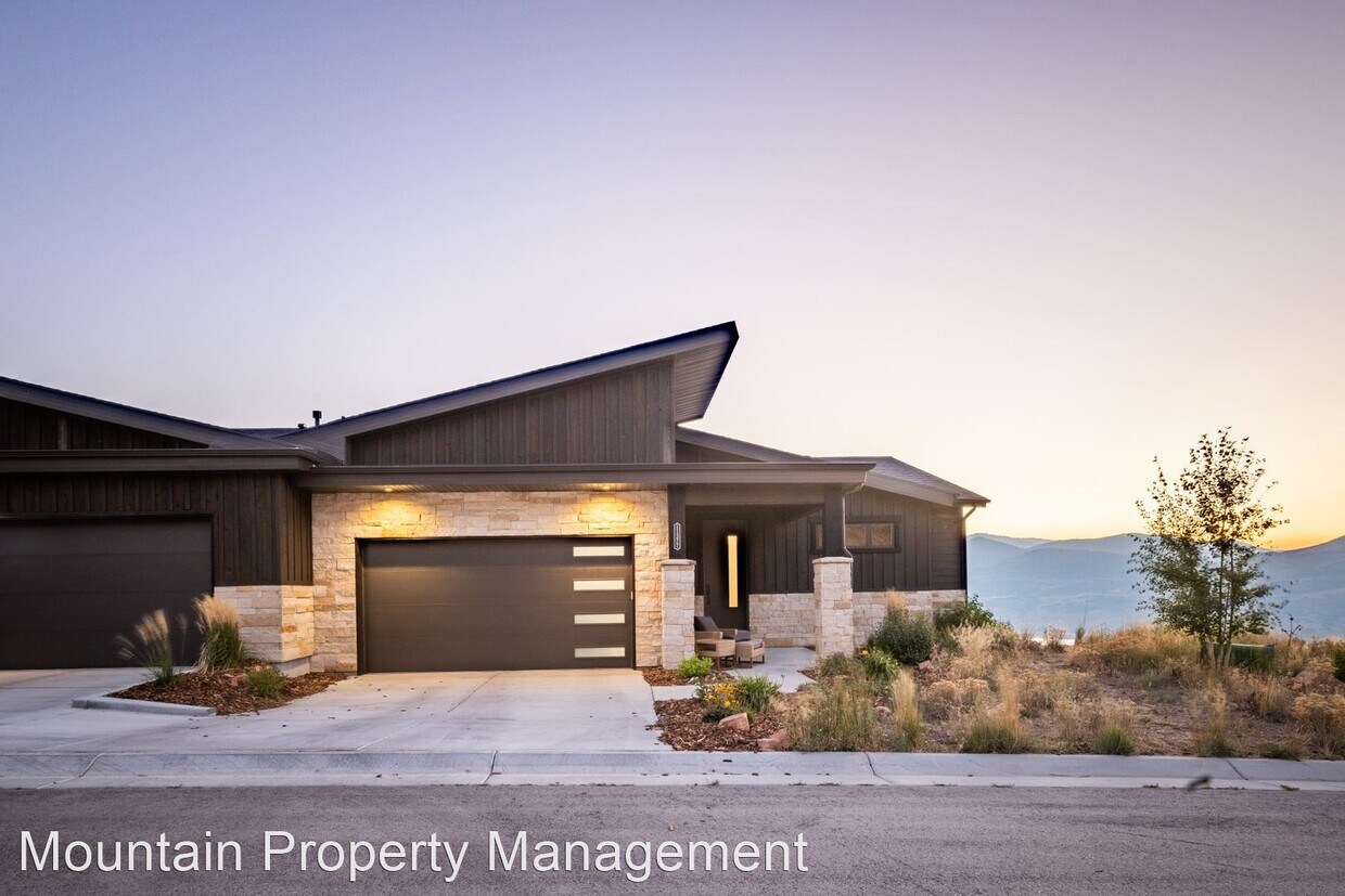 11377 N Shoreline Ct, Hideout, UT 84036 House Rental in Hideout, UT