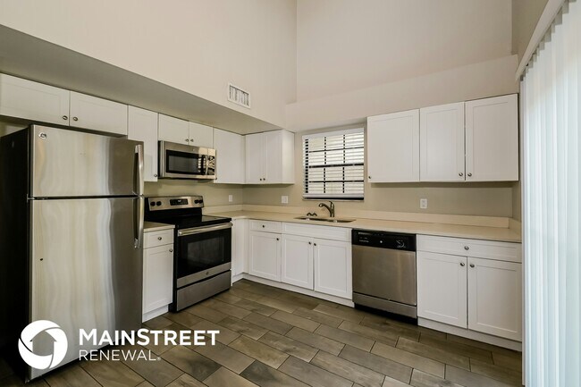 Foto del edificio - 604 Breezeway Ct