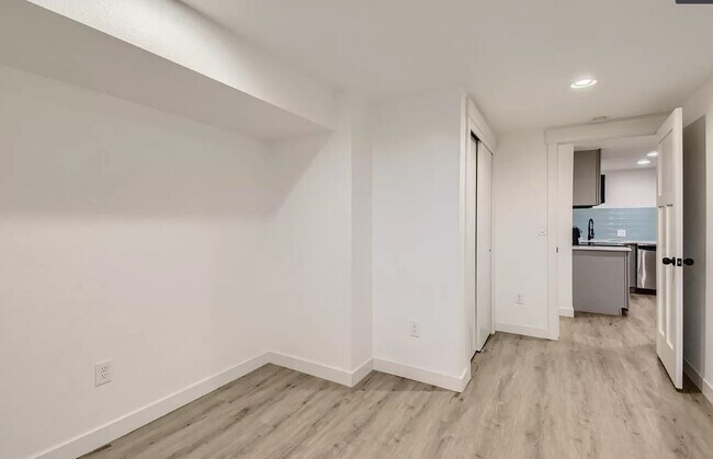 Foto del edificio - 2201 S Quitman St