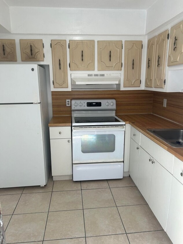 1 Bed / 1 Bath - 1 Bed / 1 Bath