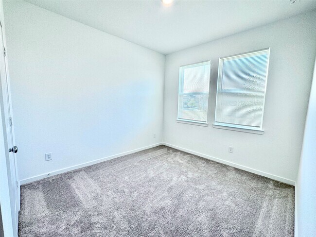 Building Photo - 21823 White Stone Creek Dr