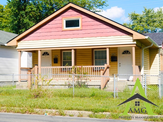 Photo - 567 N Belmont Ave (Indianapolis, IN)
