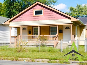 Building Photo - 567 N Belmont Ave