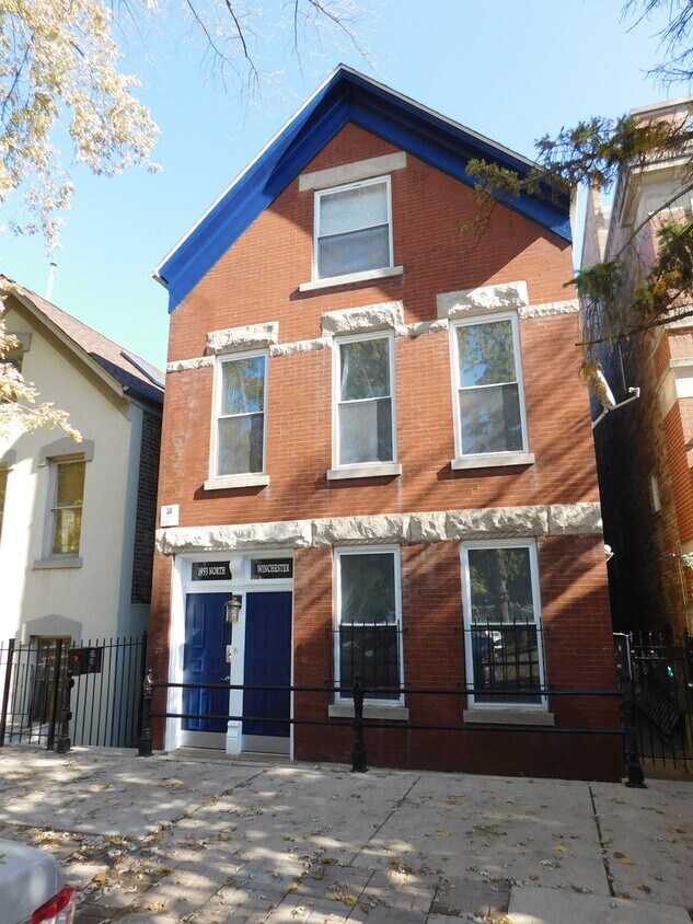 Primary Photo - 1933 N Winchester Ave