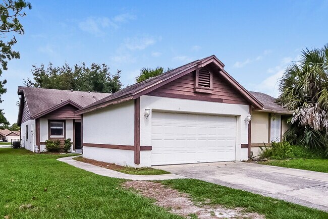 Foto del edificio - 8611 Drayton Ct