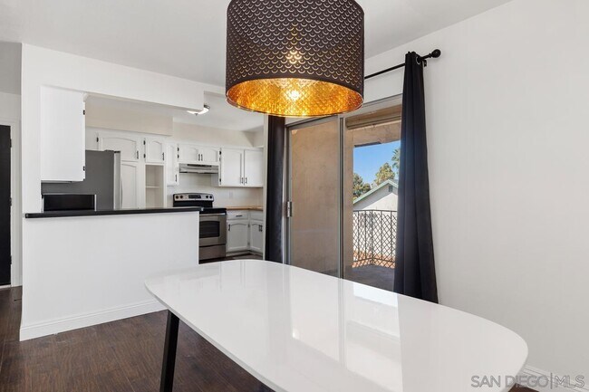 Foto del edificio - 4800 Williamsburg Ln
