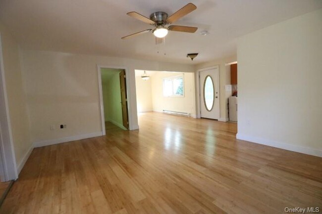 Building Photo - 3762 NY-52