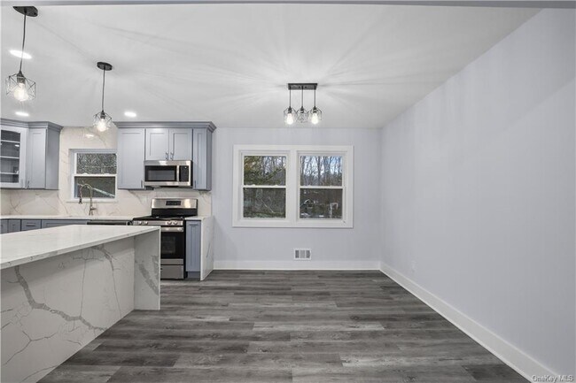 Foto del edificio - 3363 Poplar St