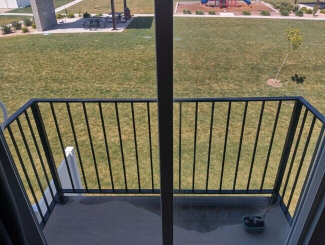 Foto del edificio - Room for Rent in Lehi!