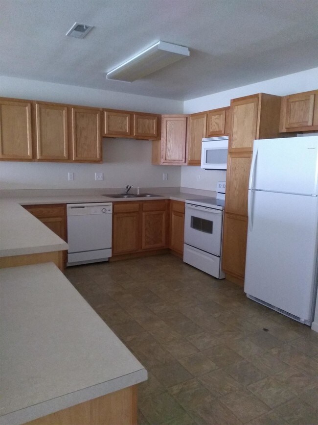 Building Photo - 20923 Hartsburg Ln