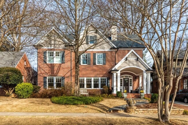 Building Photo - 1112 Hudson Dr NE